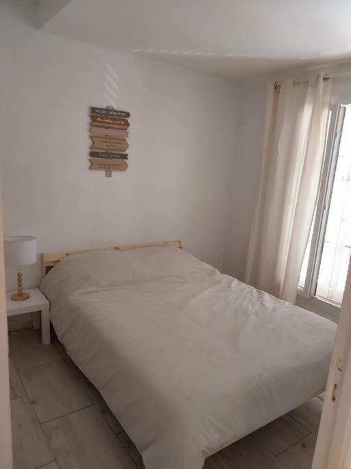 Appartement Port De Hyères Buitenkant foto